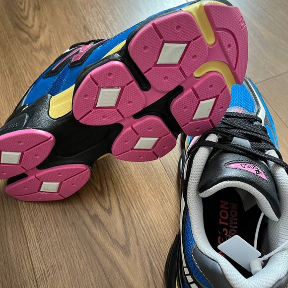 New Balance 9060 Blue Sneakers - Picture 7 of 7